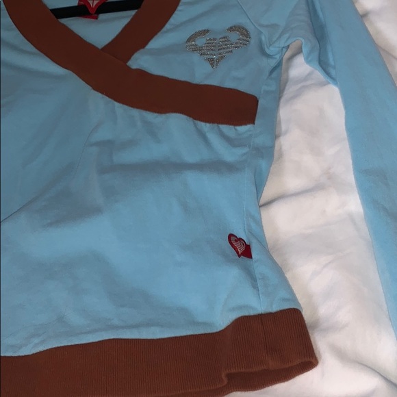 Cute Criss cross top - Picture 3 of 4